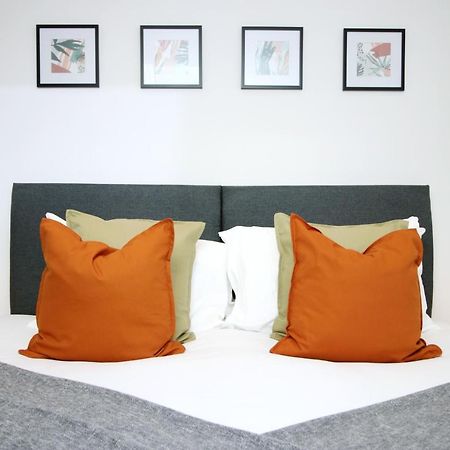 No 49 City Apartments, Perfect For Business And Leisure Stays, 10 Min Drive Into City Centre, Easy Access To Local Transport, 1Br And 2Br Available, Free Parking Cardiff Eksteriør bilde
