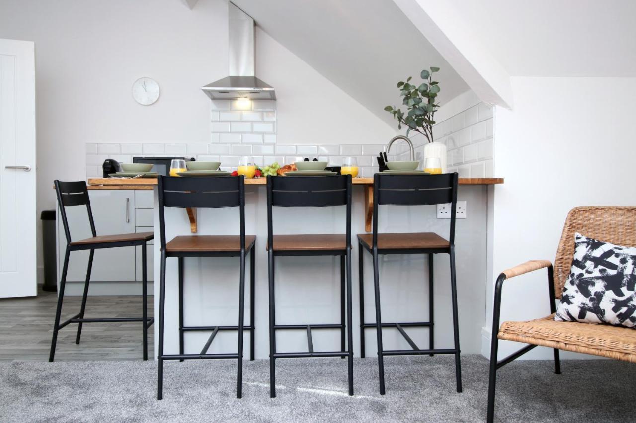 No 49 City Apartments, Perfect For Business And Leisure Stays, 10 Min Drive Into City Centre, Easy Access To Local Transport, 1Br And 2Br Available, Free Parking Cardiff Eksteriør bilde