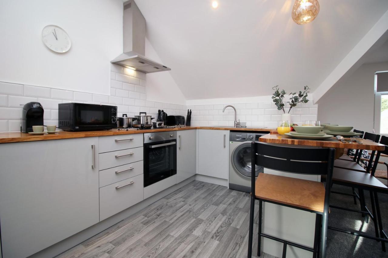 No 49 City Apartments, Perfect For Business And Leisure Stays, 10 Min Drive Into City Centre, Easy Access To Local Transport, 1Br And 2Br Available, Free Parking Cardiff Eksteriør bilde