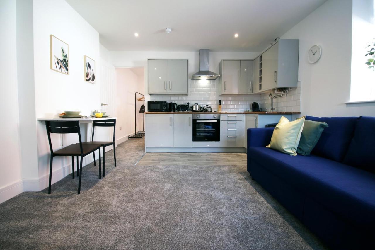 No 49 City Apartments, Perfect For Business And Leisure Stays, 10 Min Drive Into City Centre, Easy Access To Local Transport, 1Br And 2Br Available, Free Parking Cardiff Eksteriør bilde