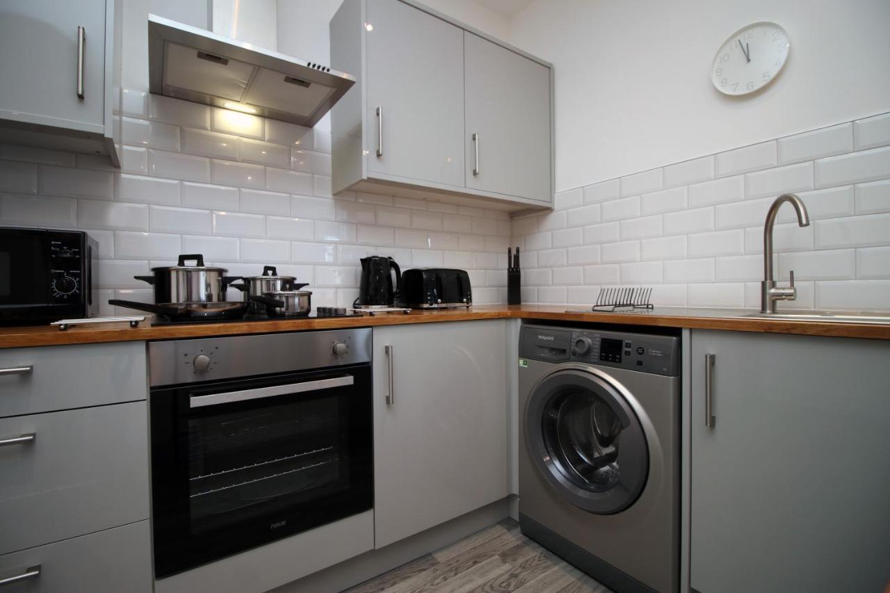 No 49 City Apartments, Perfect For Business And Leisure Stays, 10 Min Drive Into City Centre, Easy Access To Local Transport, 1Br And 2Br Available, Free Parking Cardiff Eksteriør bilde